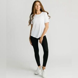 Zyia Active White Curved Hem Go To Tee Workout Athleisure Size XS